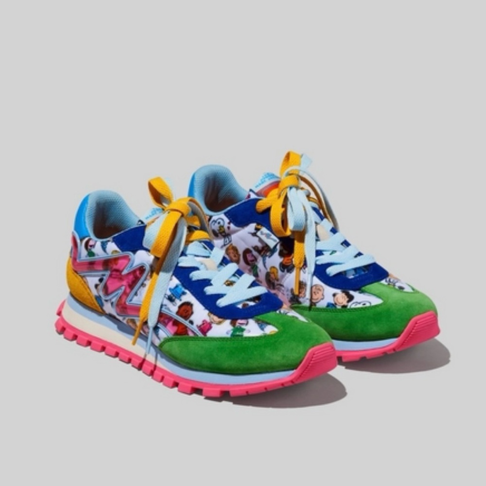 Peanuts x Marc Jacobs Jogger Sneakers